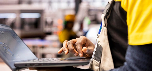 Illustration for logistics app maintenance and support service